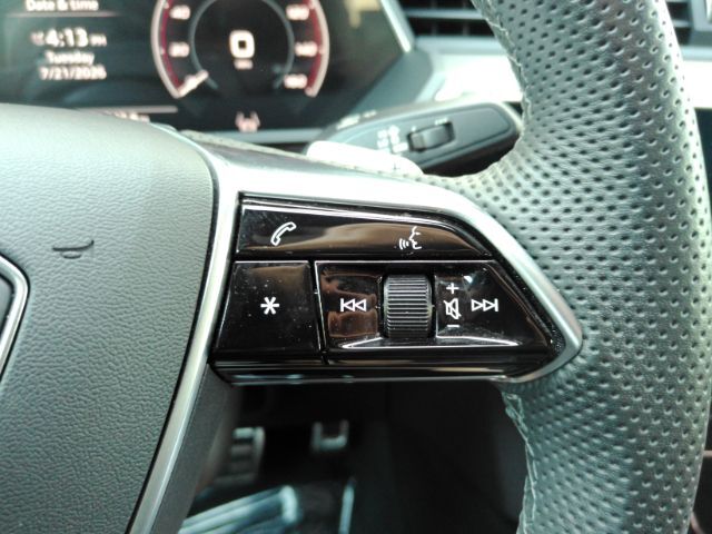 2024 Audi SQ8 e-tron Premium Plus quattro Plano TX