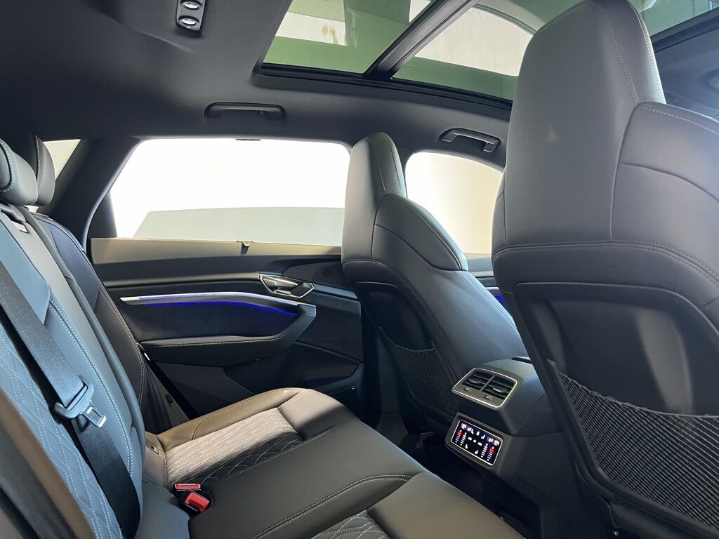 2024 Audi SQ8 e-tron Prestige Indianapolis IN