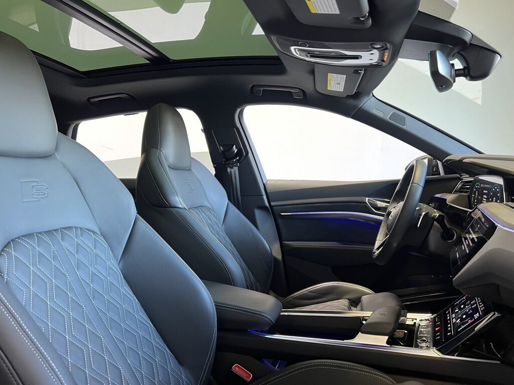 2024 Audi SQ8 e-tron Prestige Indianapolis IN