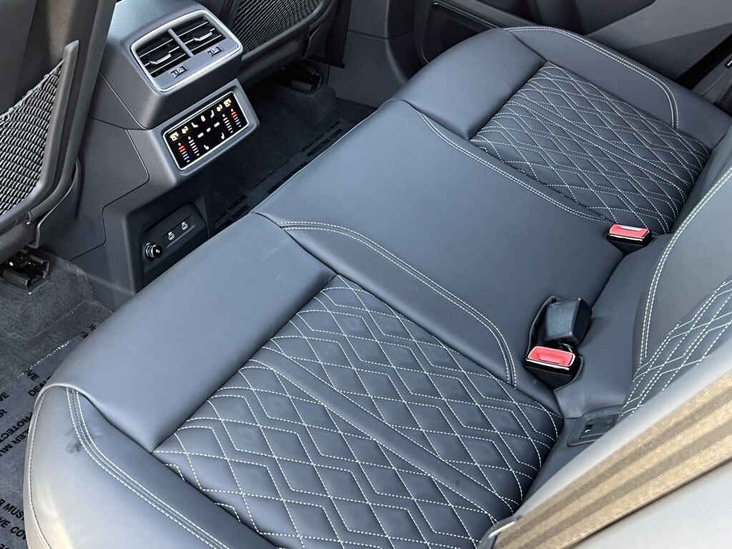 2024 Audi SQ8 e-tron Prestige Indianapolis IN