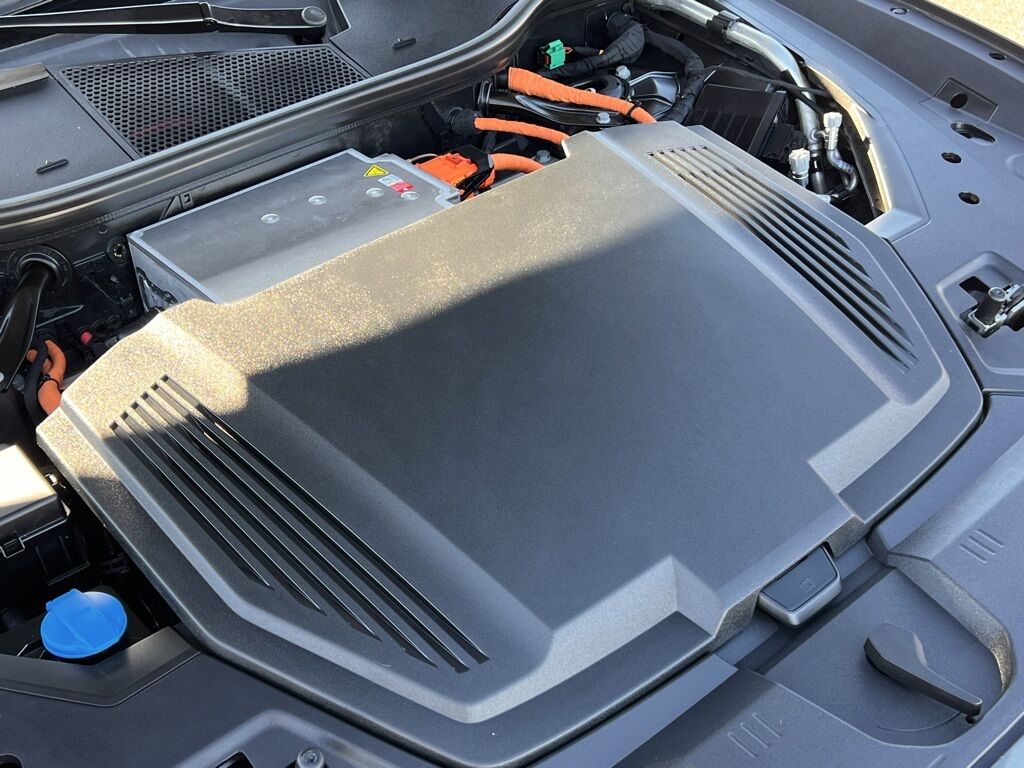 2024 Audi SQ8 e-tron Prestige Indianapolis IN