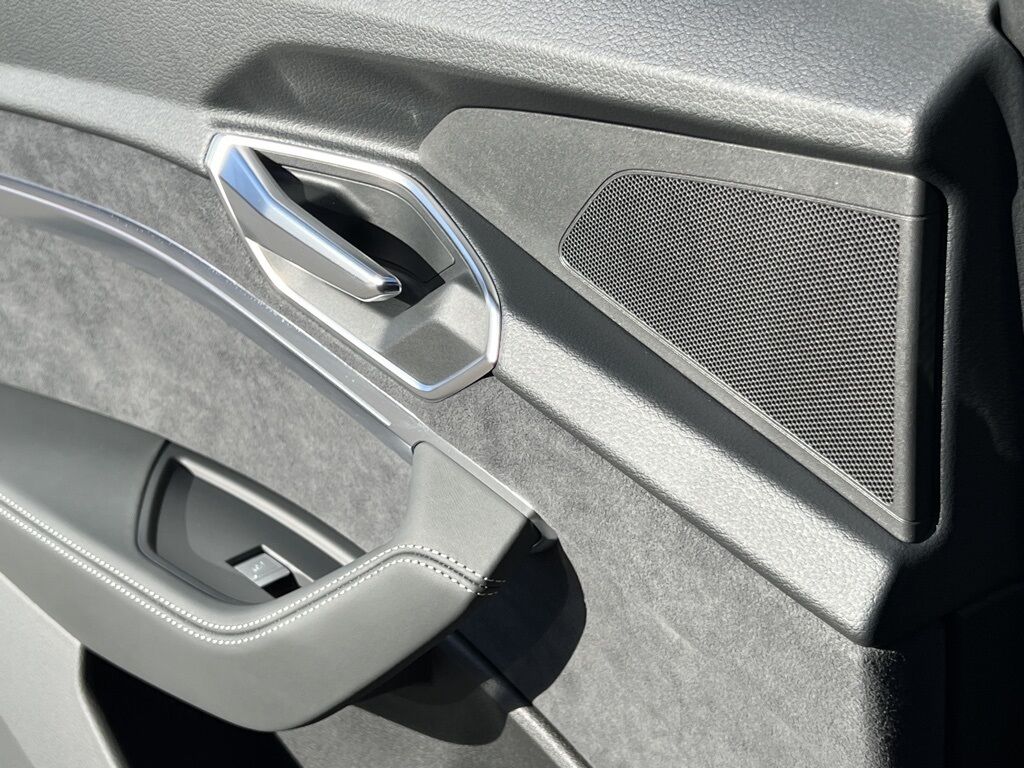 2024 Audi SQ8 e-tron Prestige Indianapolis IN