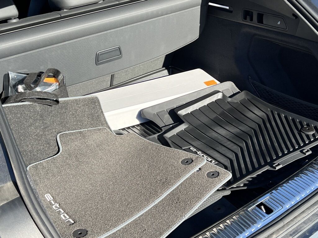 2024 Audi SQ8 e-tron Prestige Indianapolis IN