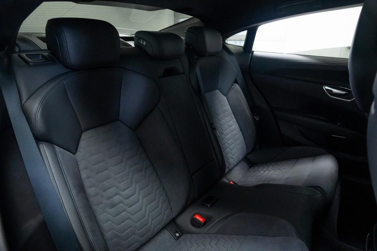 2024 Audi e-tron GT Premium Plus 1 Owner Performance Package Executive Package Portland OR