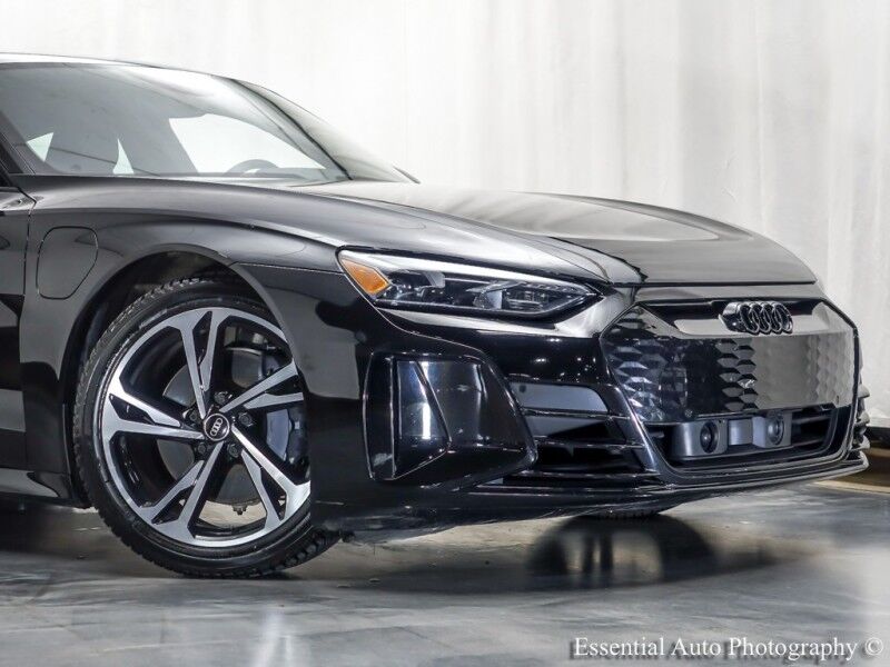 2024 Audi e-tron GT Premium Plus