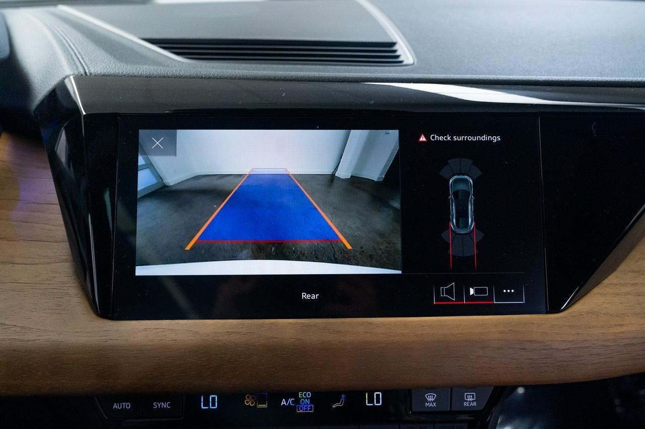 2024 Audi e-tron GT Premium Plus quattro 1 Owner Heated Seats Bang &amp; Olufsen Audio Portland OR