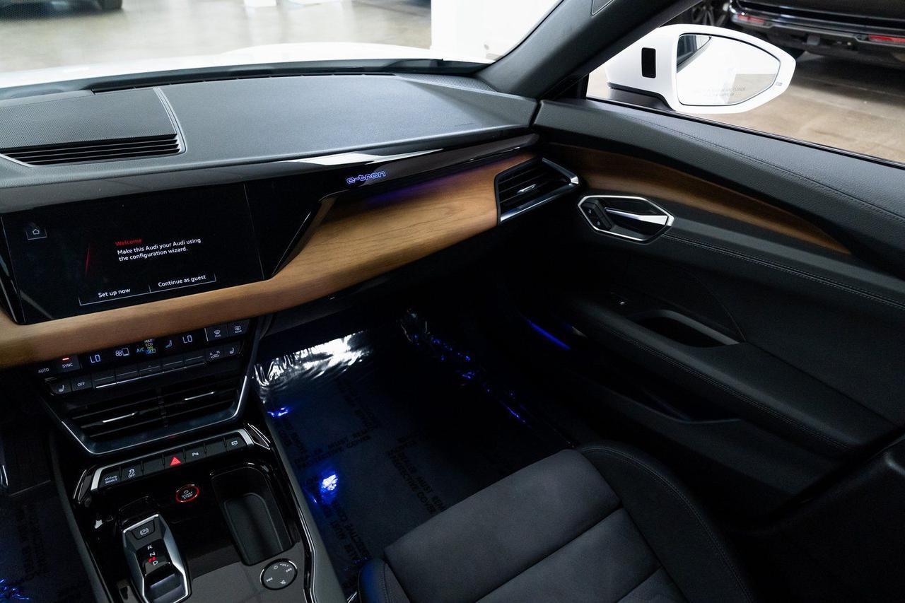 2024 Audi e-tron GT Premium Plus quattro 1 Owner Heated Seats Bang &amp; Olufsen Audio Portland OR