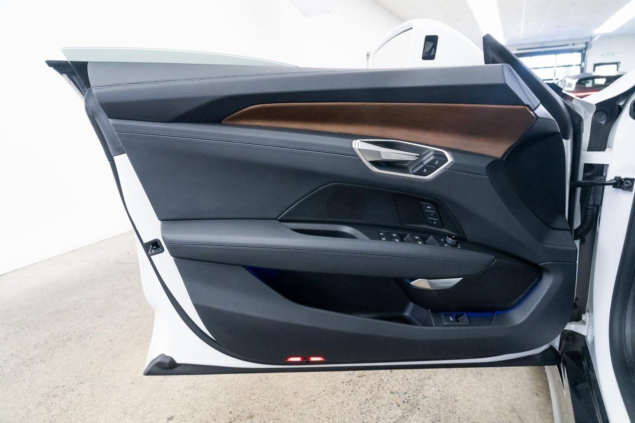 2024 Audi e-tron GT Premium Plus quattro 1 Owner Heated Seats Bang &amp; Olufsen Audio Portland OR