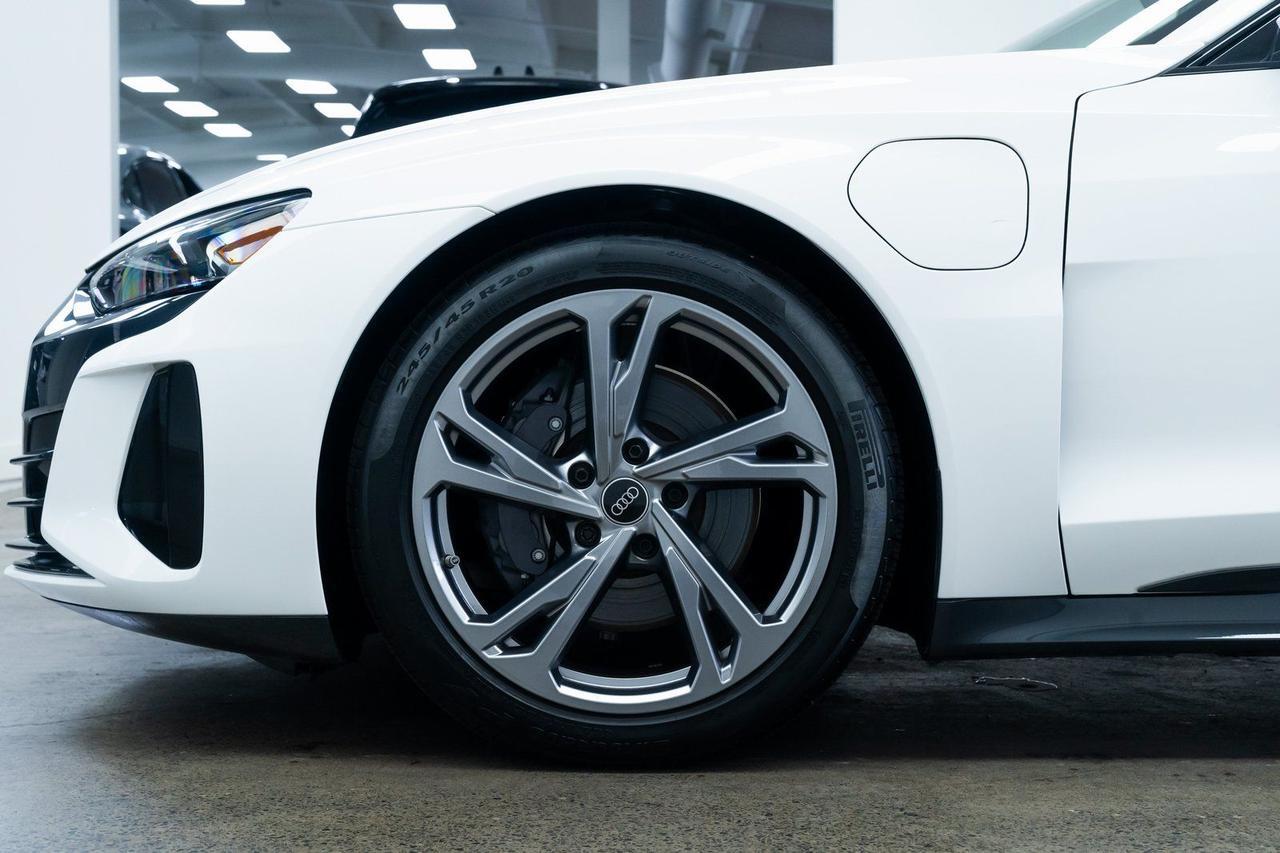 2024 Audi e-tron GT Premium Plus quattro 1 Owner Heated Seats Bang &amp; Olufsen Audio Portland OR