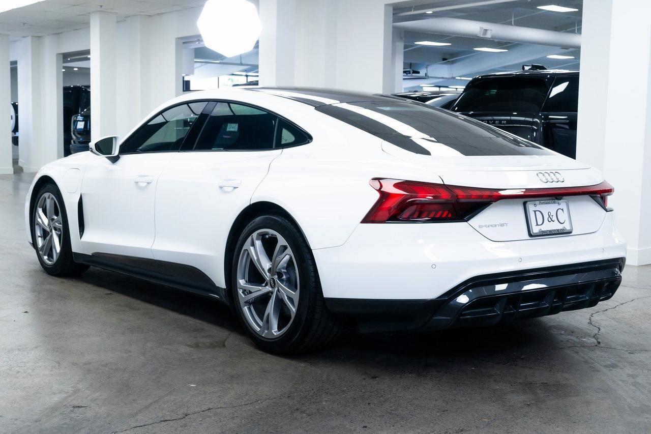 2024 Audi e-tron GT Premium Plus quattro 1 Owner Heated Seats Bang &amp; Olufsen Audio Portland OR