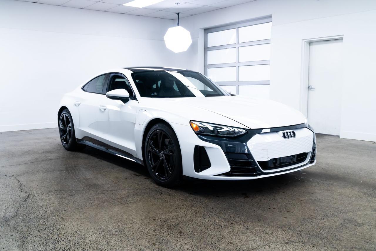 2024 Audi e-tron GT Premium Plus - Photo 26