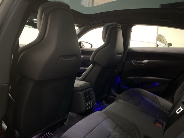 2024 Audi e-tron GT Premium Plus quattro Dallas TX