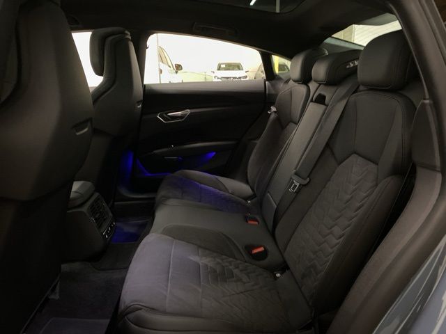 2024 Audi e-tron GT Premium Plus quattro Dallas TX