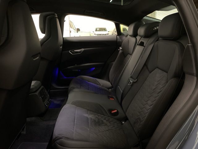 2024 Audi e-tron GT Premium Plus quattro Dallas TX