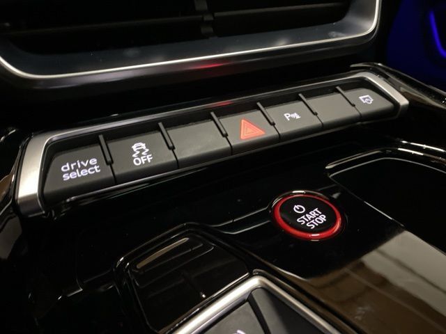 2024 Audi e-tron GT Premium Plus quattro Dallas TX