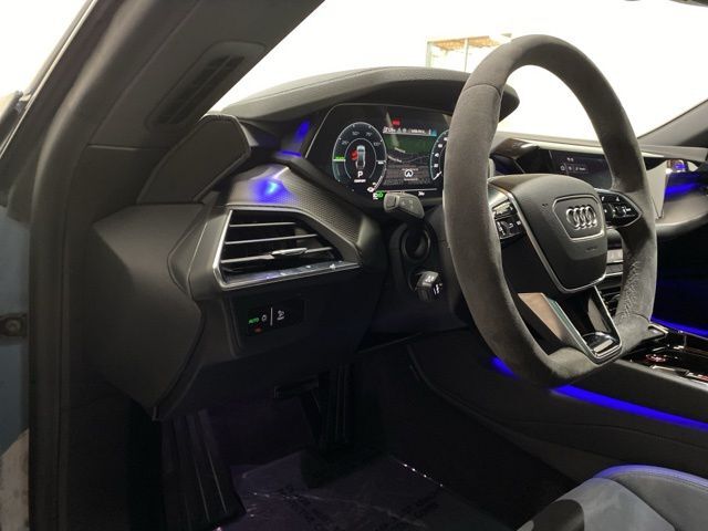 2024 Audi e-tron GT Premium Plus quattro Dallas TX