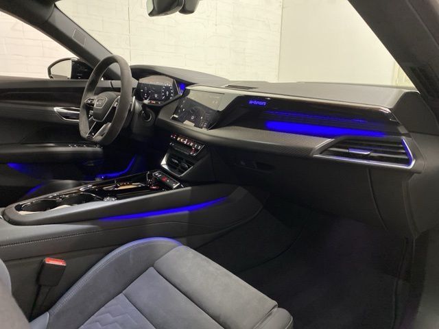 2024 Audi e-tron GT Premium Plus quattro Dallas TX