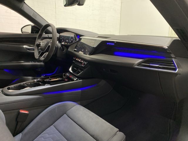 2024 Audi e-tron GT Premium Plus quattro Dallas TX