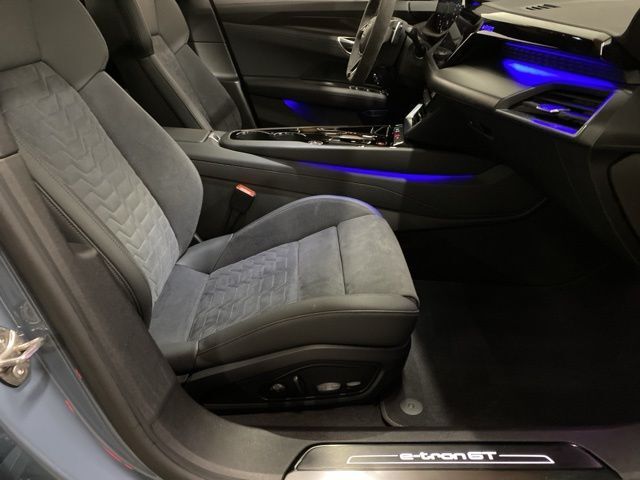 2024 Audi e-tron GT Premium Plus quattro Dallas TX