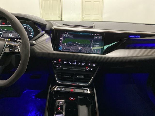 2024 Audi e-tron GT Premium Plus quattro Dallas TX