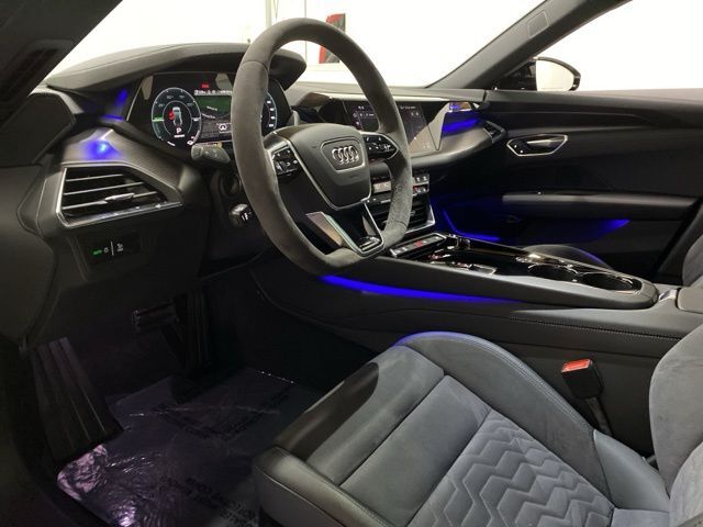 2024 Audi e-tron GT Premium Plus quattro Dallas TX
