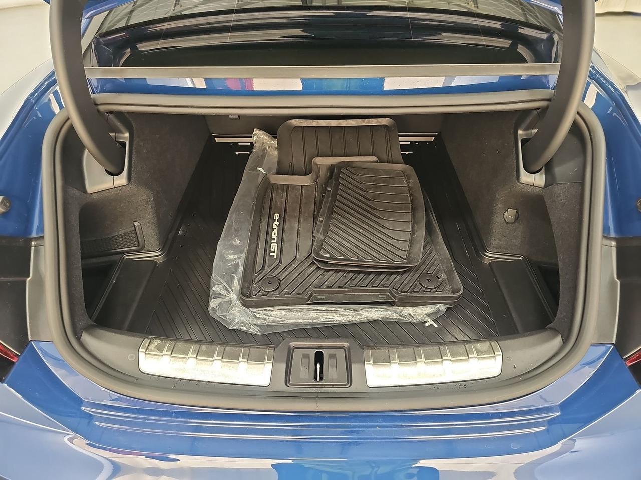 2024 Audi e-tron GT Premium Plus quattro Performance Package Executive Package Portland OR