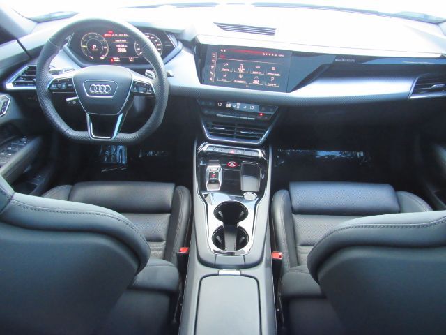 2024 Audi e-tron GT Premium Plus quattro Plano TX