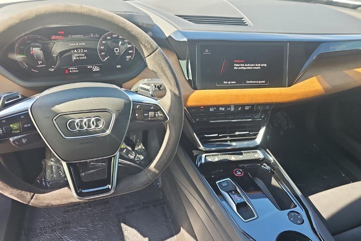 2024 Audi e-tron GT Premium Plus quattro Portland OR