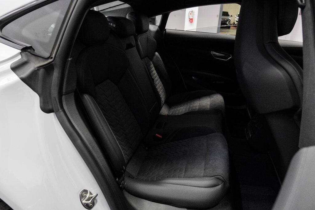 2024 Audi e-tron GT Prestige Carrollton TX