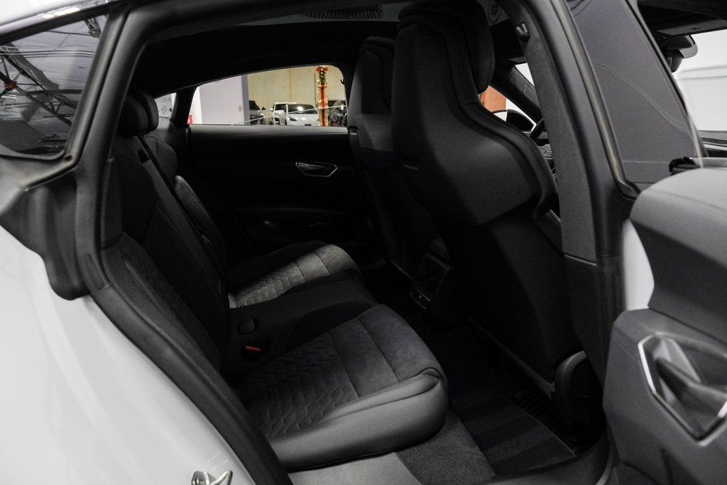 2024 Audi e-tron GT Prestige Carrollton TX