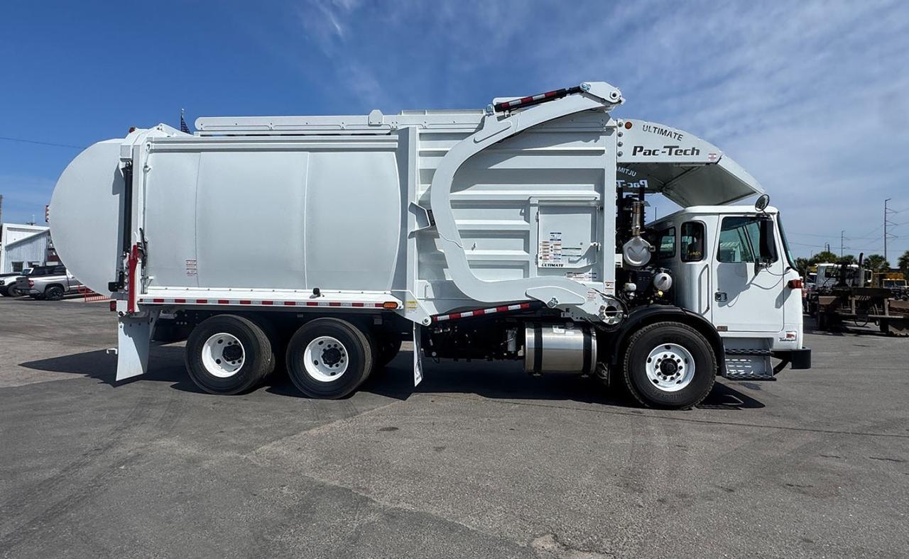 2024 Autocar ACX64 40 Yard Pac Tech Front Loader Garbage Truck