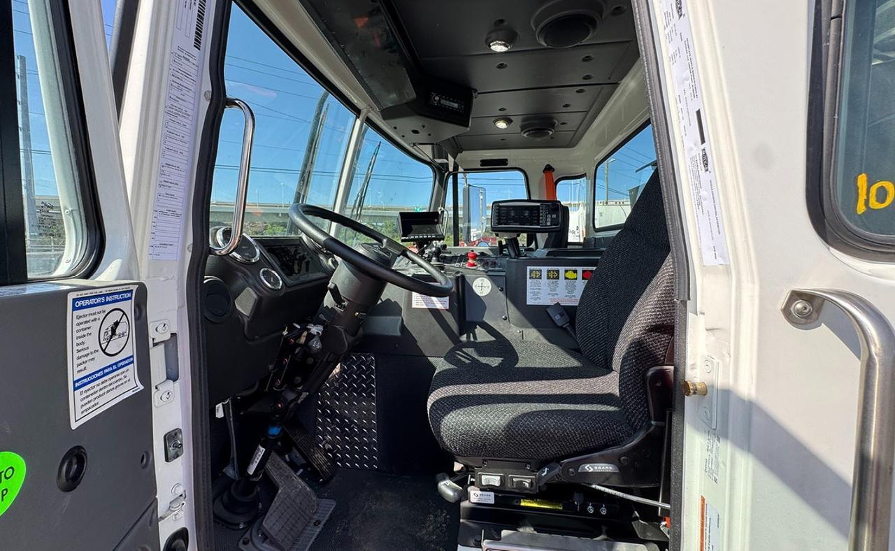 2024 Autocar ACX64 40 Yard Pac Tech Front Loader Garbage Truck Tampa FL