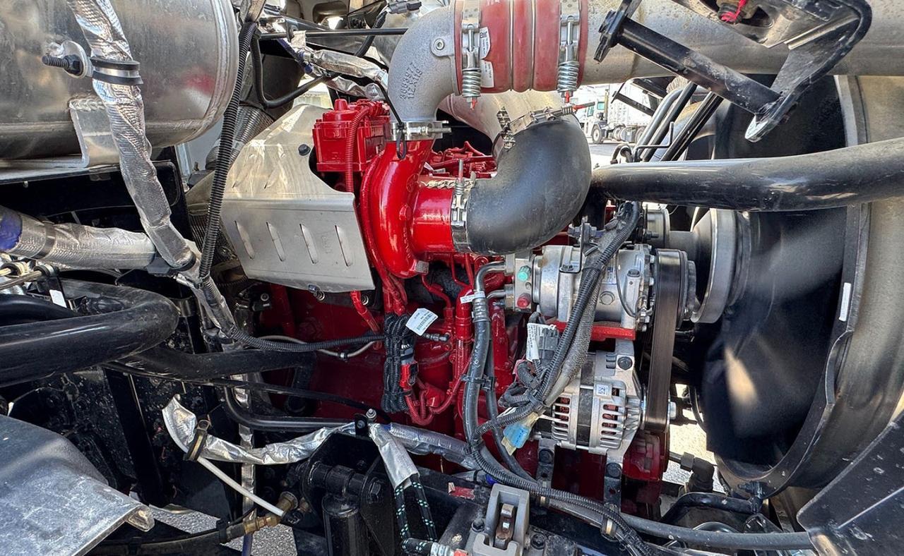 2024 Autocar ACX64 40 Yard Pac Tech Front Loader Garbage Truck Tampa FL