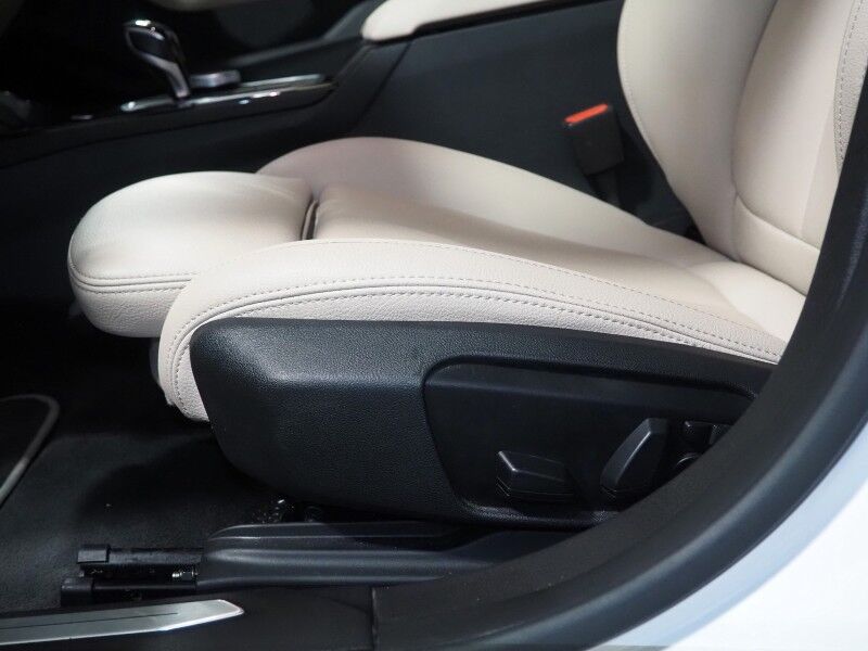 2024 BMW 2 Series 228i Gran Coupe *HEADS-UP DISPLAY, NAVIGATION, SAFETY ALERTS, BACKP-CAMERA, COLOR TOUCHSCREEN, PANORAMA MOONROOF, HEATED SEATS/STEERING, COMFORT ACCESS, REMOTE START, ADAPTIVE LED HEADLIGHTS, WIRELESS CHARGING, ANDROID & APPLE Round Rock TX