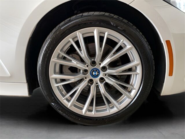 2024 BMW 3 Series 330e iPerformance Dallas TX