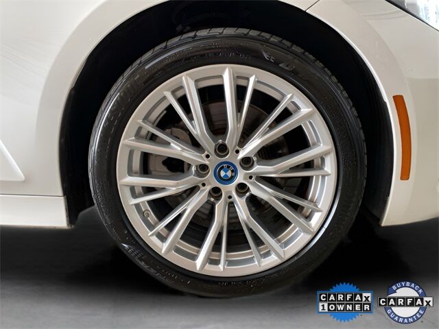 2024 BMW 3 Series 330e iPerformance Dallas TX