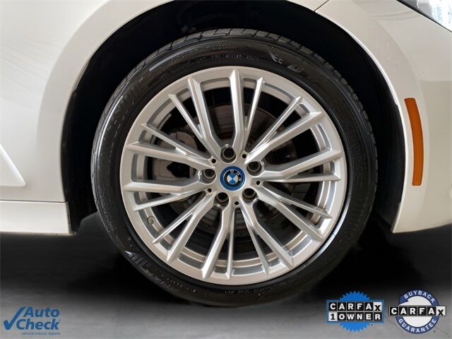 2024 BMW 3 Series 330e iPerformance Dallas TX