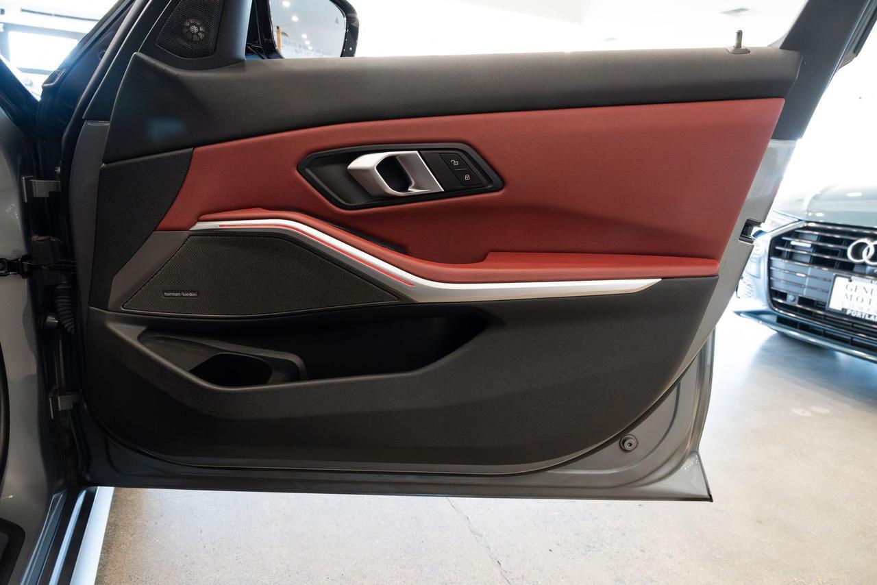 2024 BMW 3 Series 330i Gladstone OR