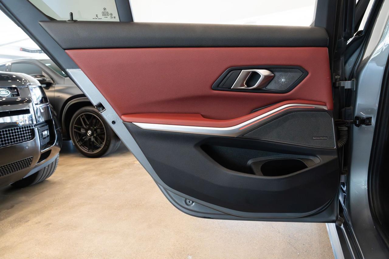 2024 BMW 3 Series 330i Gladstone OR