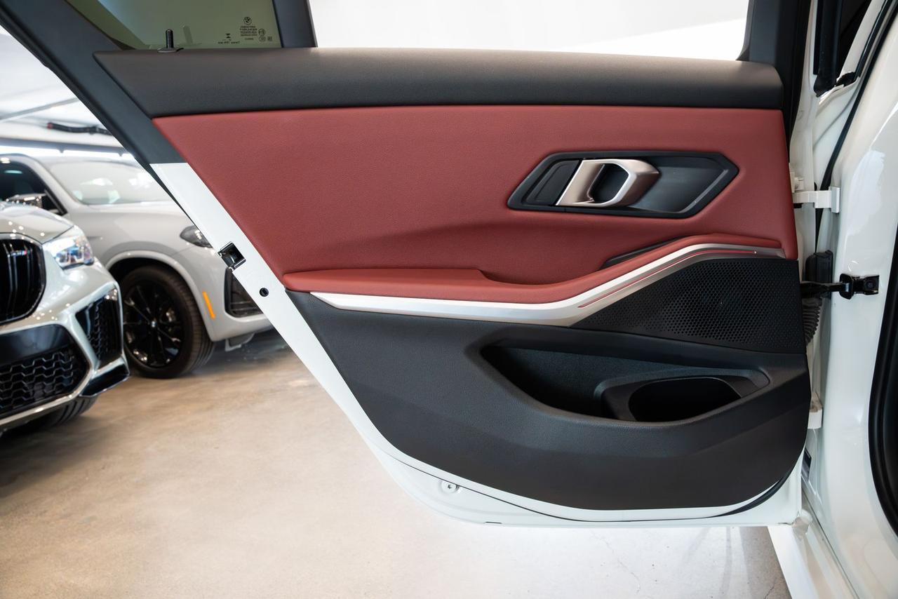 2024 BMW 3 Series 330i Gladstone OR