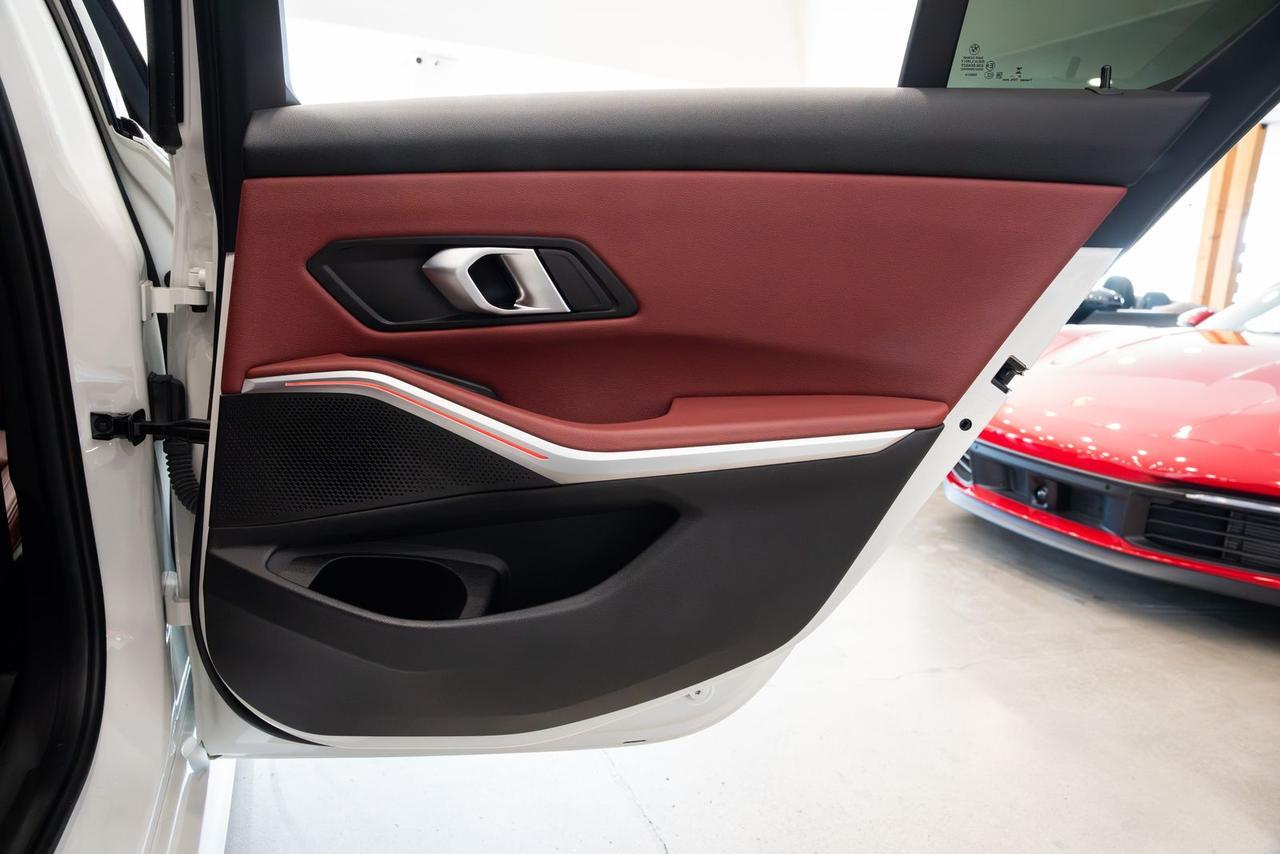 2024 BMW 3 Series 330i Gladstone OR