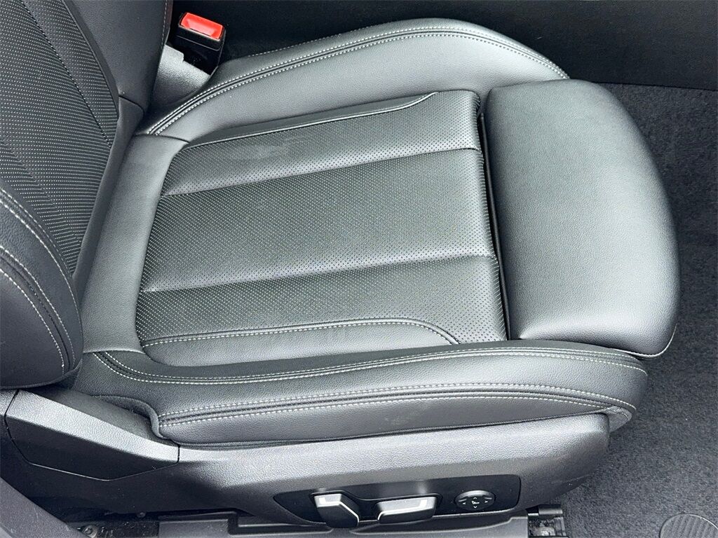 2024 BMW 3 Series 330i SPORT LINE,NAV,CAM,SUNROOF,BLIND SPOT Plano TX
