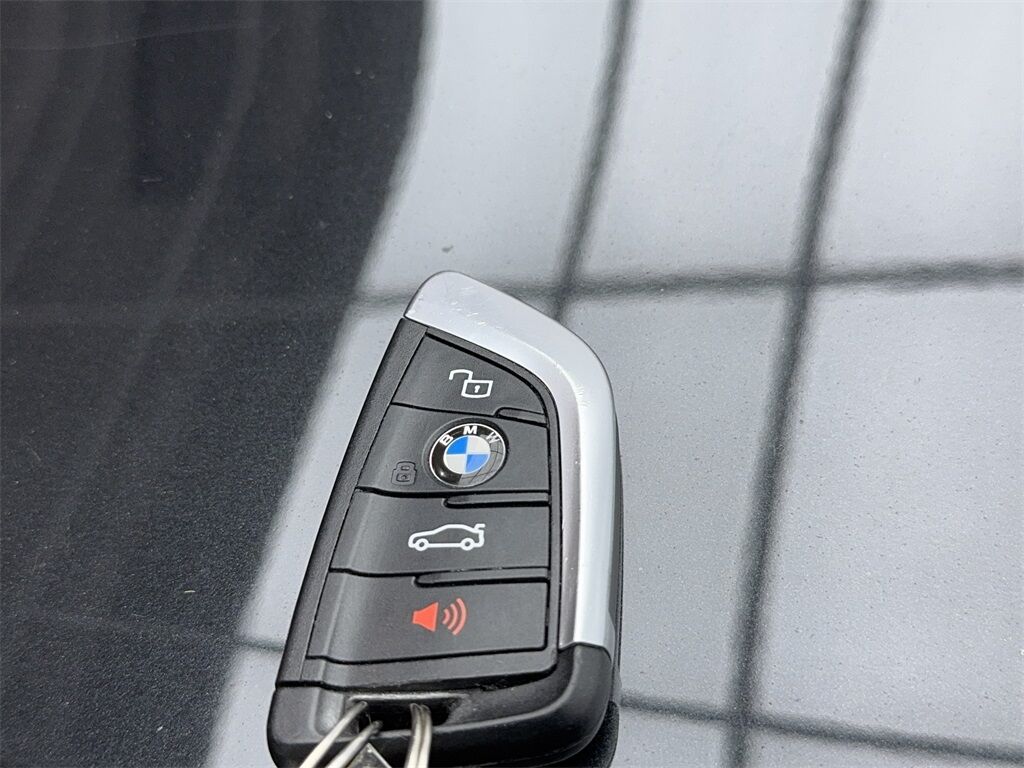 2024 Bmw 330i photo 56