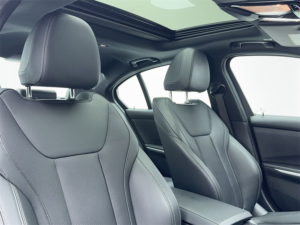 2024 Bmw 330i photo 41