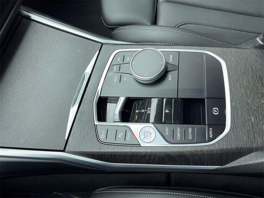 2024 Bmw 330i photo 28