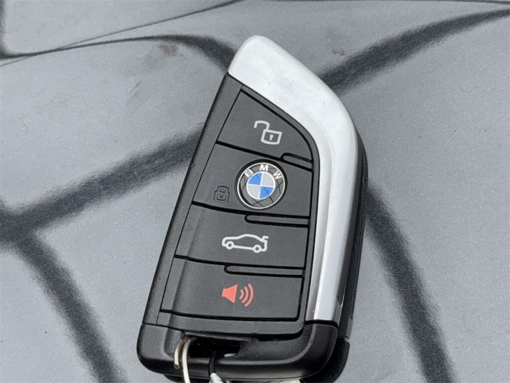 2024 BMW 3 Series 330i SPORT LINE,NAV,CAM,SUNROOF,HTD STS,BLIND SPOT Plano TX