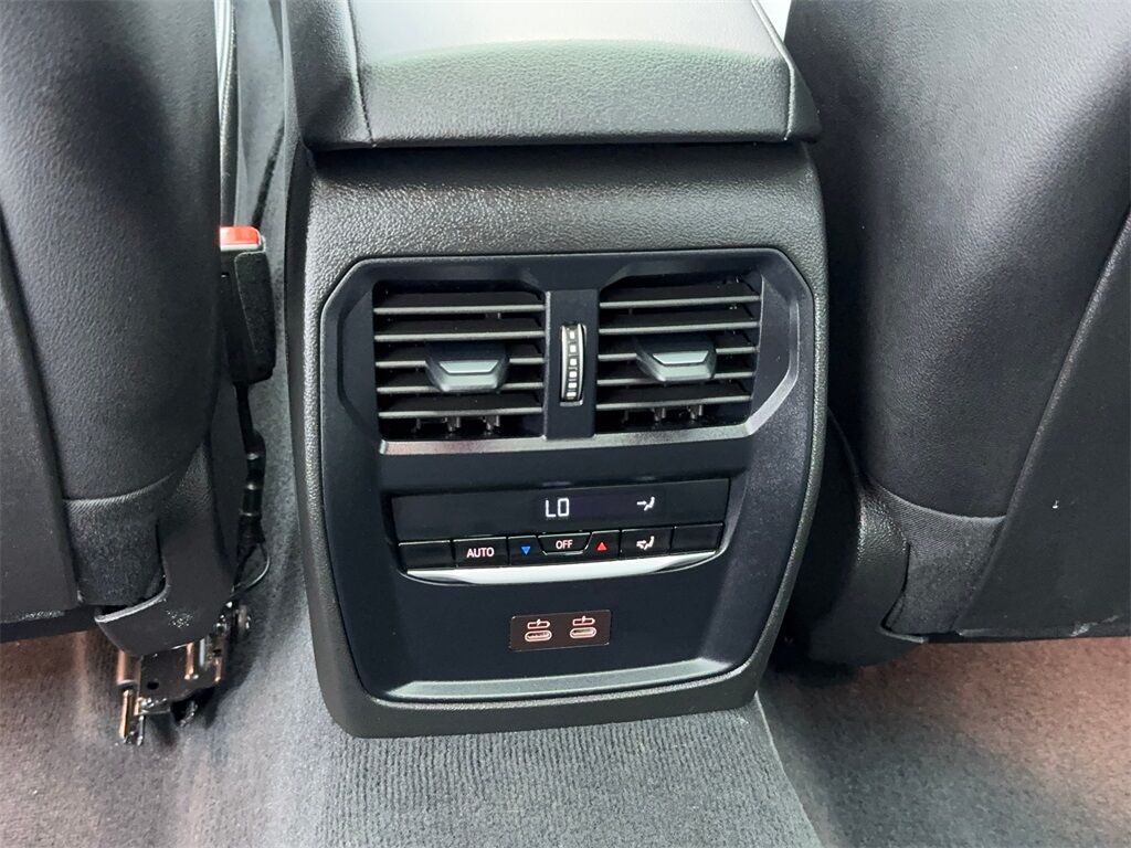 2024 BMW 3 Series 330i SPORT LINE,NAV,CAM,SUNROOF,HTD STS,BLIND SPOT Plano TX