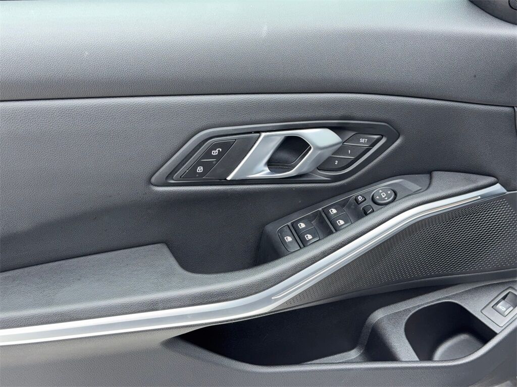 2024 BMW 3 Series 330i SPORT LINE,NAV,CAM,SUNROOF,HTD STS,BLIND SPOT Plano TX