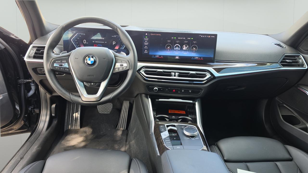 2024 BMW 3 Series 330i
