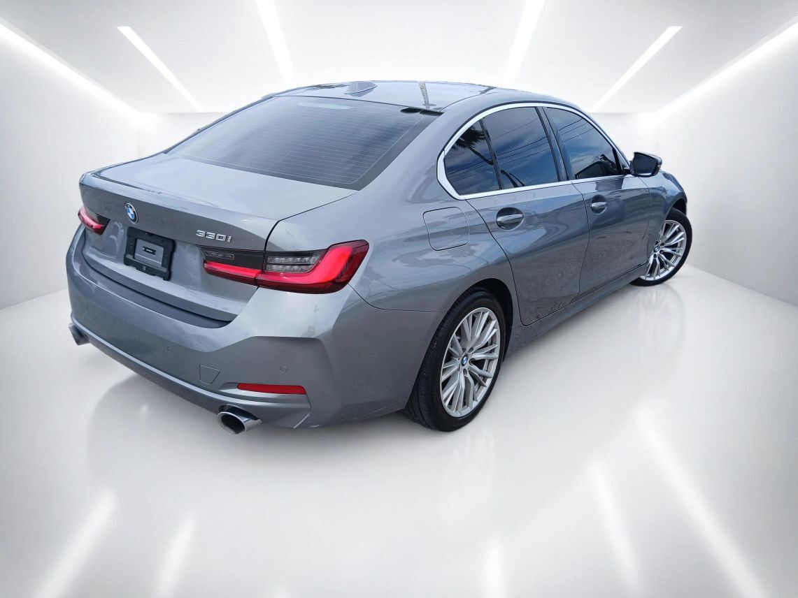 2024 BMW 3 Series 330i Sedan 4D